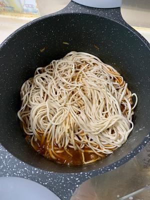 琦的肉沫茄子焖面的做法 步骤16