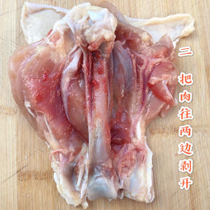 超详细的鸡腿去骨大法图解的做法 步骤2
