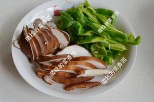 秒杀饭馆味道的【黄焖鸡米饭】的做法 步骤3