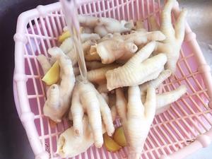 “销魂”卤鸡爪的做法 步骤3