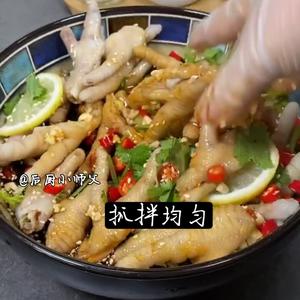 酸辣香醋泡鸡脚（简约版）的做法 步骤15