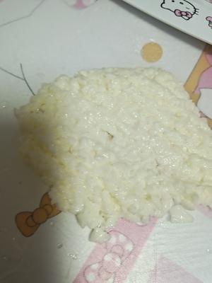 婴儿辅食～山药鸡蛋羹（适合八个月以上且蛋黄不过敏的宝宝）的做法 步骤2