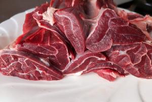 小炒牛腱肉（超详细的做法）的做法 步骤1