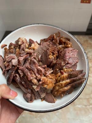 电饭锅卤牛腱子肉 软烂入味的做法 步骤7