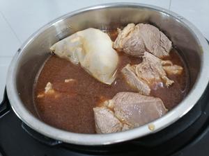 酱牛腱子的做法 步骤5