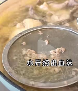 美味午餐板栗炖土鸡和虫草花鸡汤蒜蓉茄子的做法 步骤7