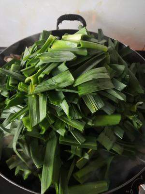 土鸡闷大蒜油豆腐（年三十的硬菜）的做法 步骤9