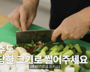 辣炖鸡块 ｜ 白钟元的料理秘笈的做法 步骤7