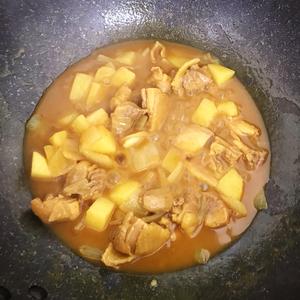 咖喱薯仔鸡腿肉土豆鸡肉的做法 步骤7