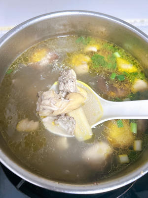 恢复元气，香菇老母鸡汤来补补的做法 步骤9