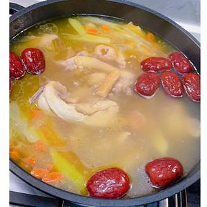 软嫩甜口鸡汤鸡肉入味的做法 步骤8