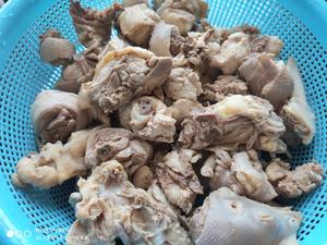 炒柴鸡（一点都不柴）的做法 步骤1