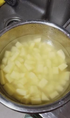 小鸡咖喱饭的做法 步骤1