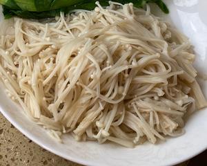超下饭的酸汤肥牛的做法 步骤4