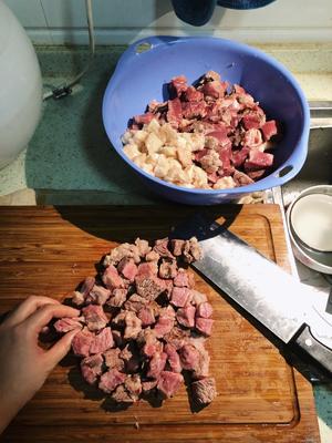 贵州风味红烧牛肉（面）的做法 步骤5