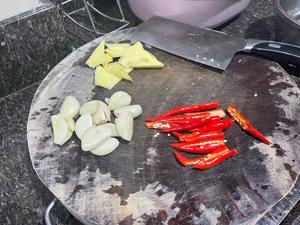 秘制牛腩的做法 步骤4