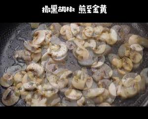 法国美食之七十佐蓝纹奶酪酱牛排的做法 步骤18