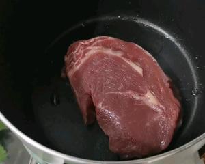 煎眼肉牛排?的做法 步骤5