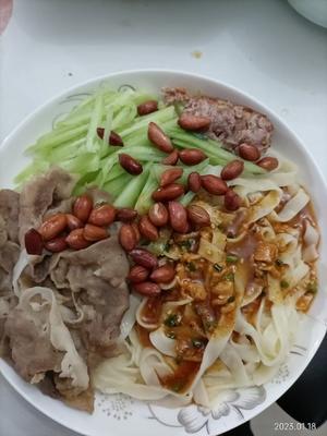 肥牛芝麻酱拌面的做法 步骤15