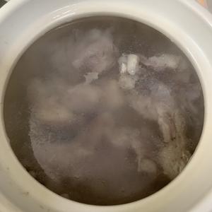 自制番茄酱牛筋版罗宋汤+牛筋清汤的做法 步骤1