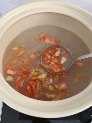 鲜美番茄牛骨汤的做法 步骤4