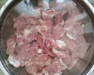 牛肉馅（纯粹记录自留）的做法 步骤2