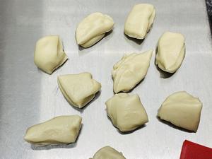无需浸泡绿豆馅 少油无糖牛肉绿豆酥 抹茶螺旋酥的做法 步骤13