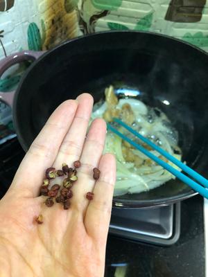 不膻的羊肉抓饭的做法 步骤7