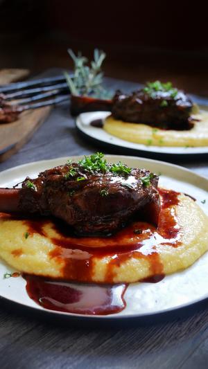 红酒慢炖羊腿 奶酪（braised lamb shanks, polenta）的做法 步骤16