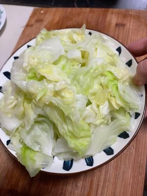 羊肉片炝炒包心菜的做法 步骤4