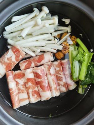 简单美味❗味好美部队砂锅?的做法 步骤2