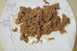 葱烙羊肉片的做法 步骤10