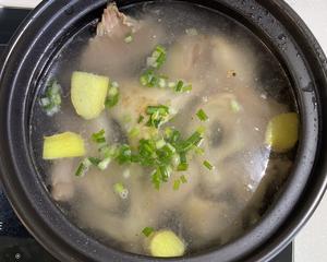秋宜老鸭粉丝汤——中式一日三餐（一百五十七）的做法 步骤3