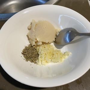 超简单脆皮低温慢煮油封鸭腿的做法 步骤5