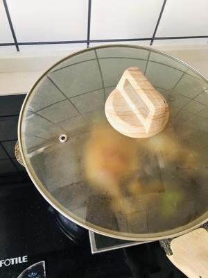 酸梅酱鸭腿的做法 步骤12