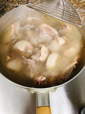 萝卜比鸭好吃的酸萝卜老鸭汤（也可以作为火锅底料呢）的做法 步骤10