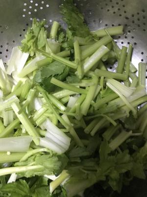 下饭神器爆炒鸭胗的做法 步骤4