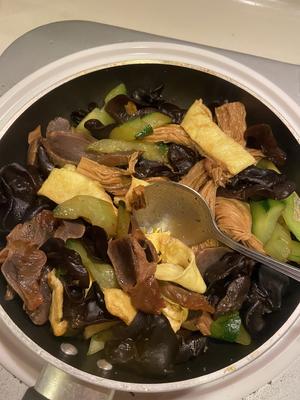 偷懒小炒鸭胗的做法 步骤4