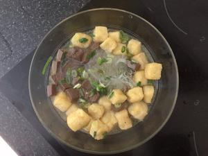 鸭血粉丝汤的做法 步骤8