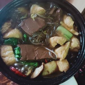 非常简单的鸭血粉丝汤的做法 步骤4
