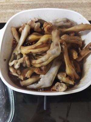 ?味道不输卤味店❗️超赞的❗️五香卤鸭爪的做法 步骤4