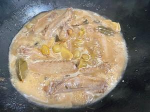 广西特色做法：酸糟鸭翅，酸酸辣辣好开胃的做法 步骤4