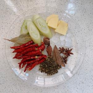 卤鸡爪鸭翅（电饭煲版本卤味）的做法 步骤2