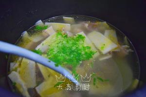 酸笋老鸭汤的做法 步骤6