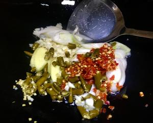 爆炒鸭胗/鸡胗的做法 步骤2