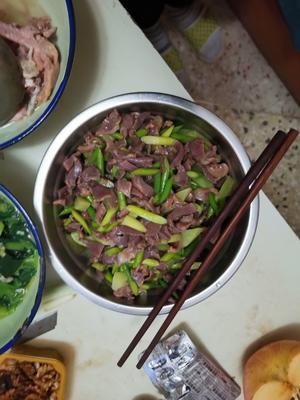 蒜薹炒鸭胗（勉强原食）的做法 步骤6