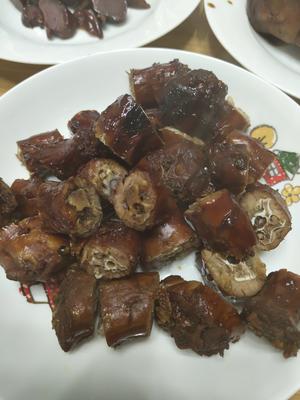 简单又媲美集乡客周黑鸭的卤鸭头鸭脖鸭胗的做法 步骤8