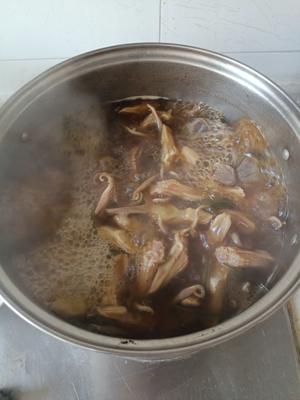 粉蒸肉+卤牛肉鸭舌的做法 步骤9