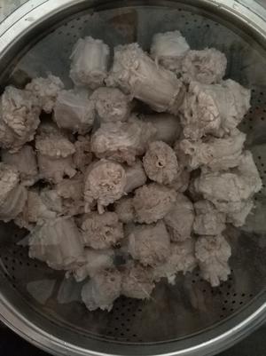 赛绝味 快手麻辣鸭脖的做法 步骤1