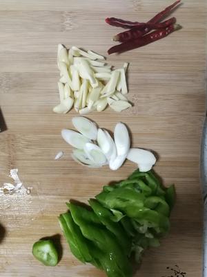 红烧瓠子条的做法 步骤2